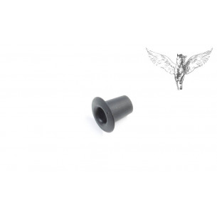 EYC101460.B-Britpart-Втулка пистона обшивки двери-1